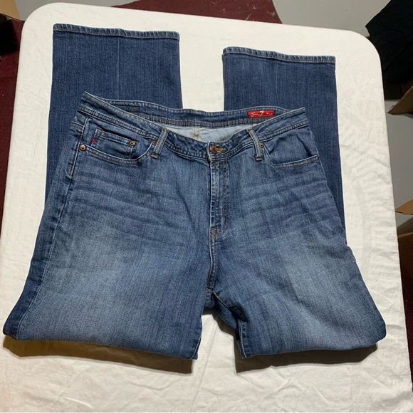 Seven7 Women’s Size 18 Boot Leg Jeans, Good used condition - Picture 6 of 9